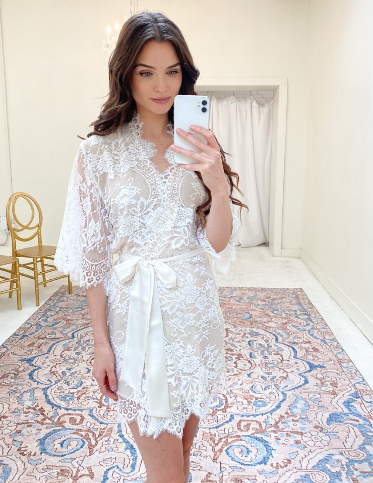 Lace Bridal Robe Default Thumbnail Image