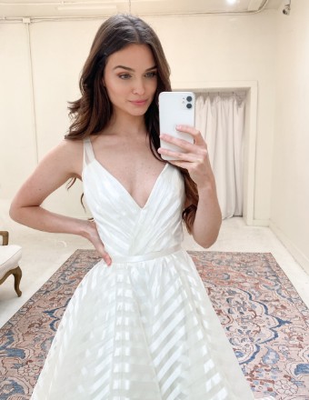 Hayley Paige Style #Decklyn #1 Ivory thumbnail